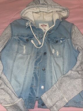Mossimo Denim Hooded Jacket in Light Blue with Gray Sleeves